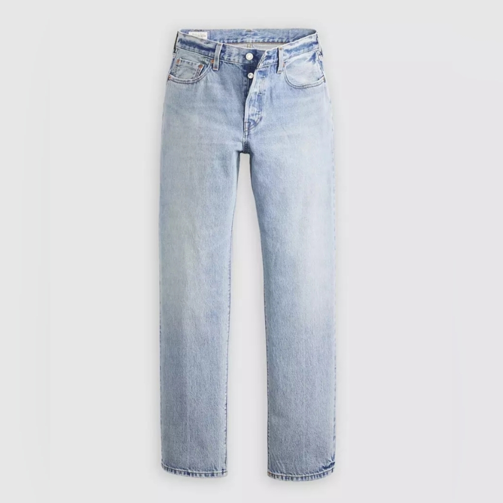 Levi's women's 501 "90 Light Blue Straight Jeans Size 31x30